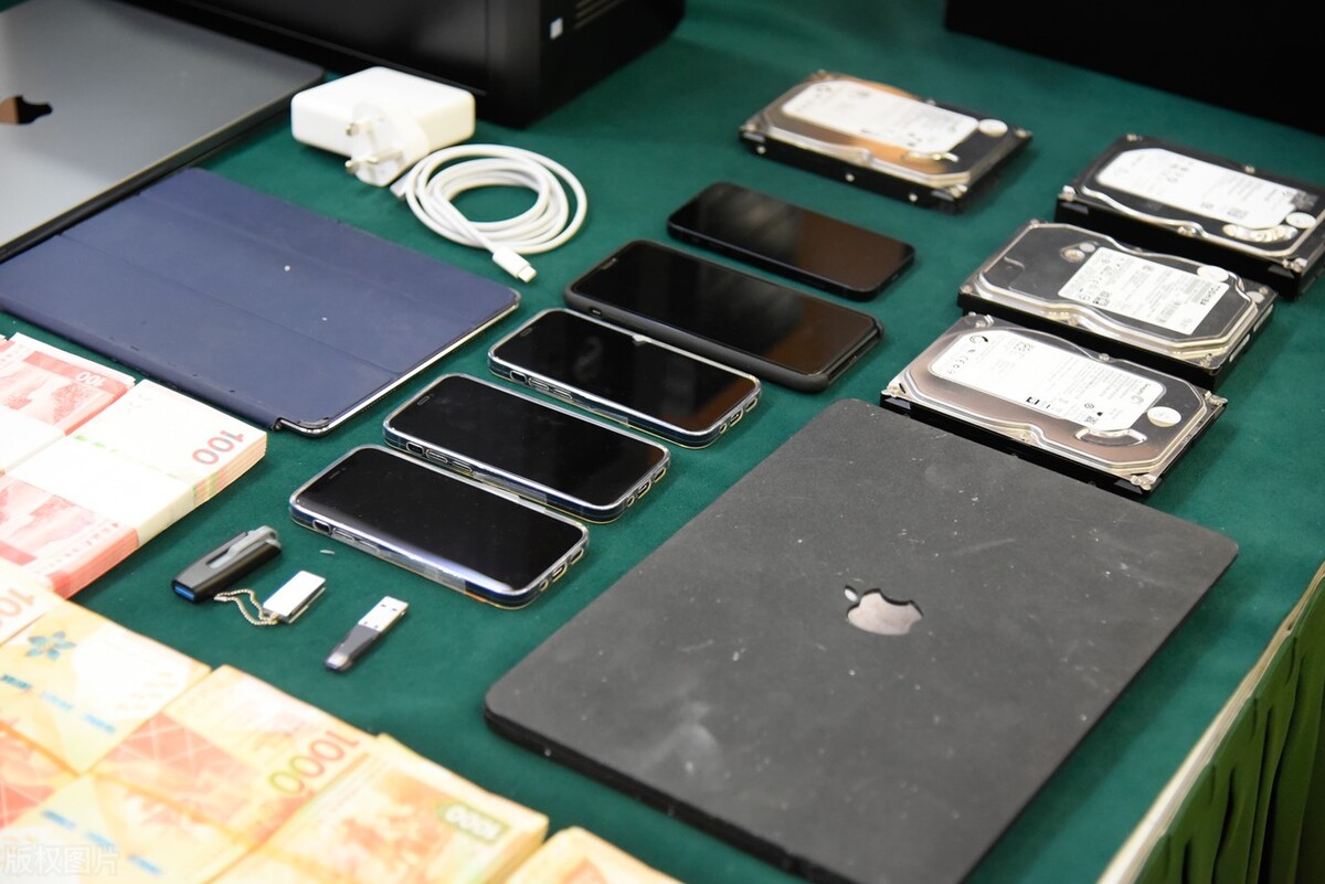 周焯华获刑18年央视新闻,周焯华获刑18年相关人物