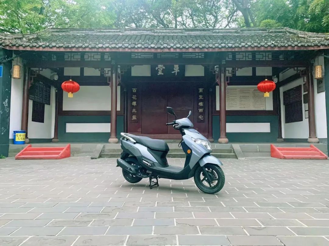 豪爵虎鲨vx125真实测评,豪爵虎鲨vx125和铃木ue125买哪个好