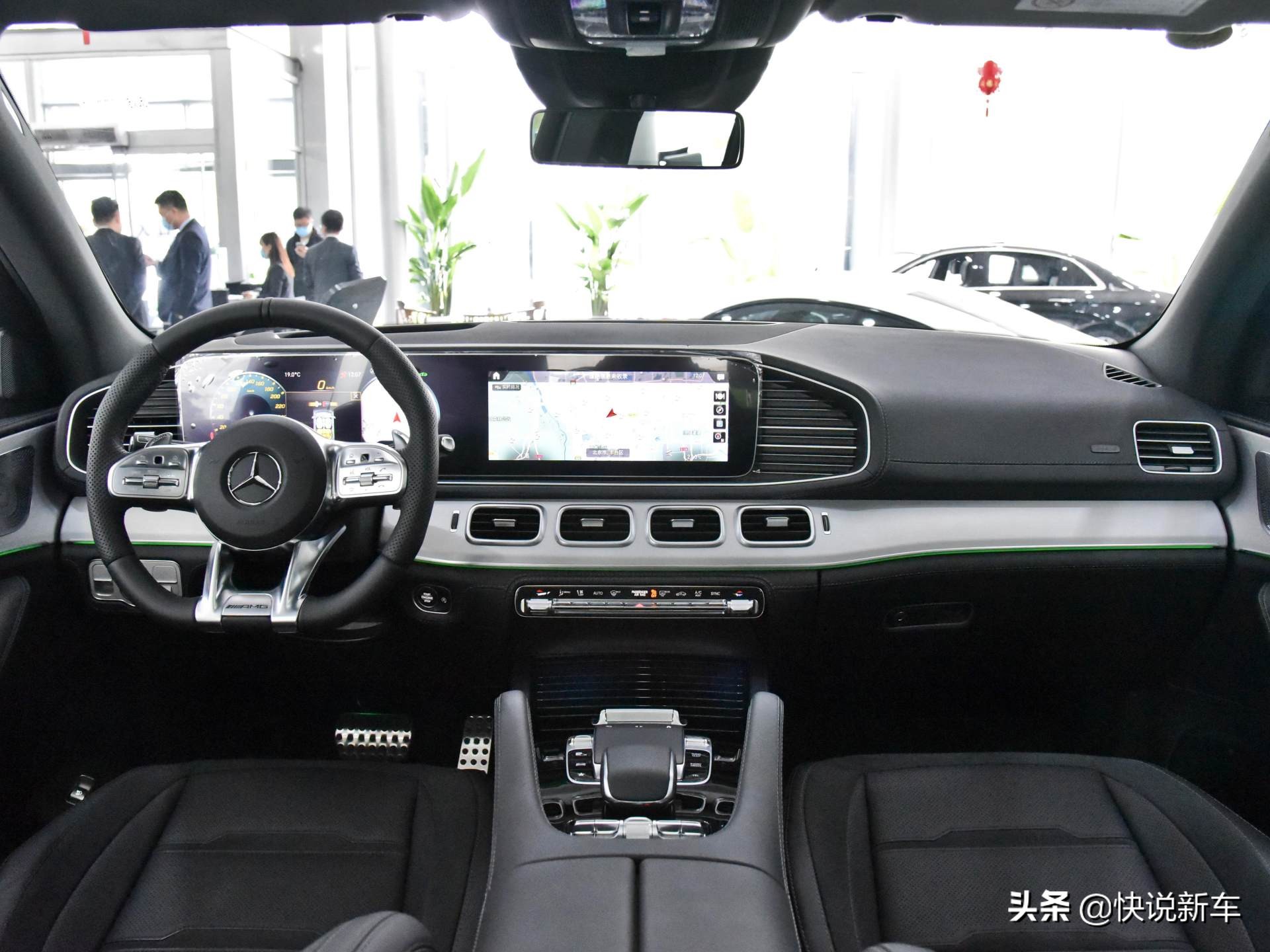 奔驰amggle63scoupe,奔驰gleamg2022款7座suv