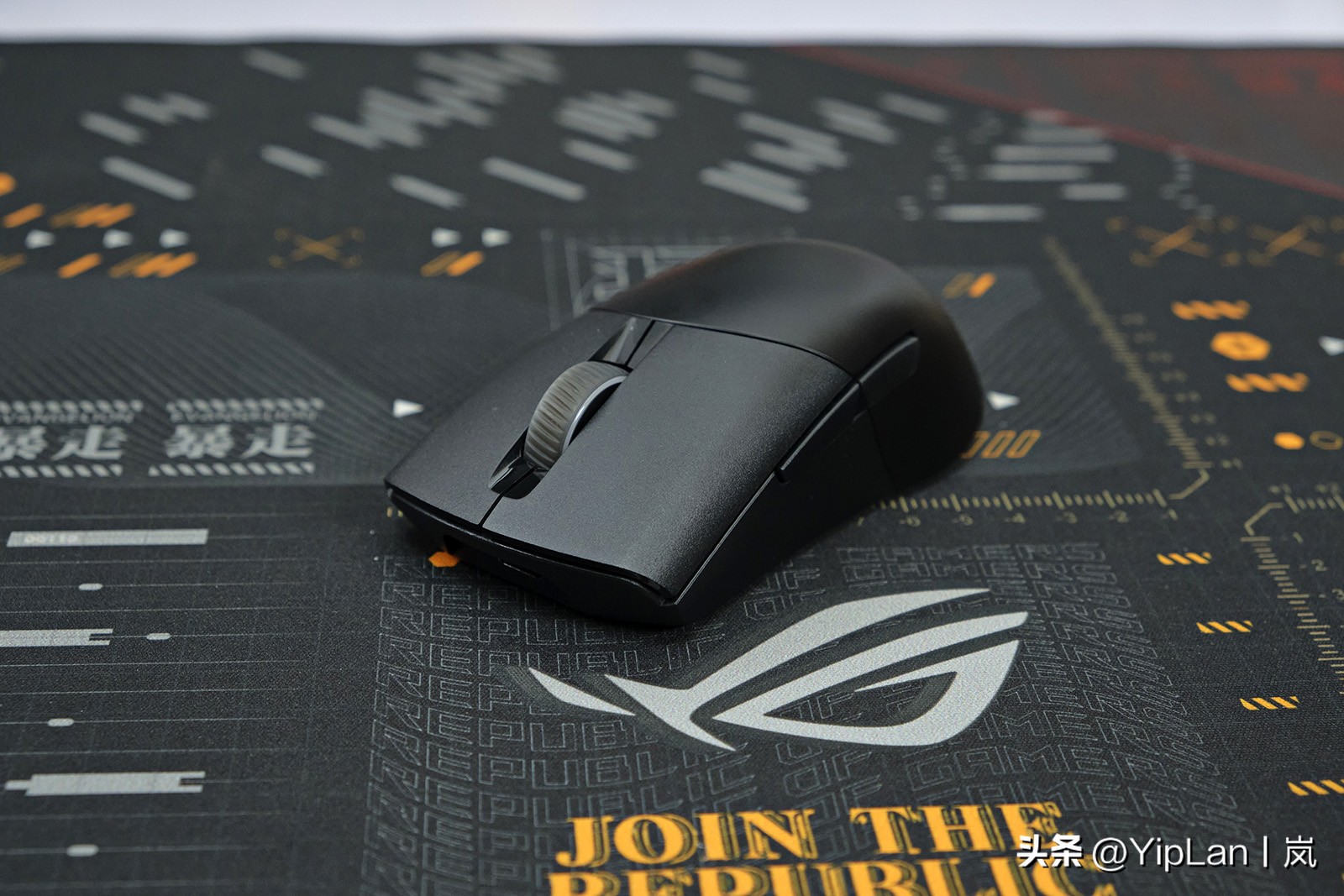 rog月刃鼠标怎么更换微动开关,rog月刃鼠标值得入手吗