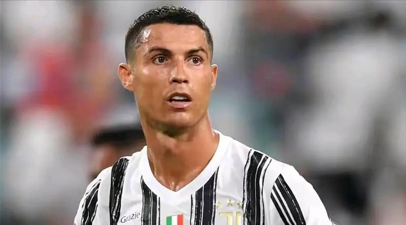 世界巨星c罗为他落泪,世界球王c罗和梅西