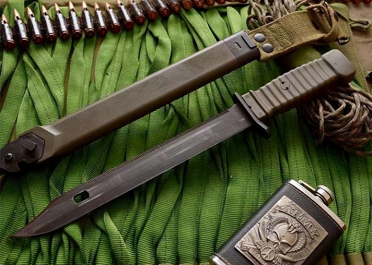 德国现代冷兵器,索林根KCB77多用途*刀刺**,量产刀也可以精致