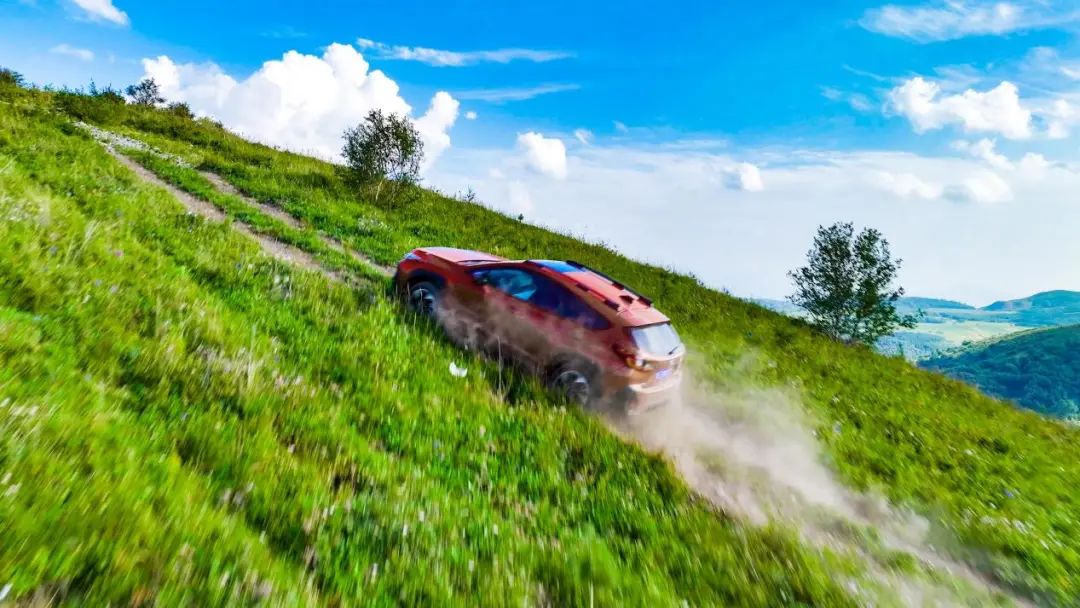 斯巴鲁crosstrek旭豹24款,斯巴鲁crosstrek旭豹对比森林人