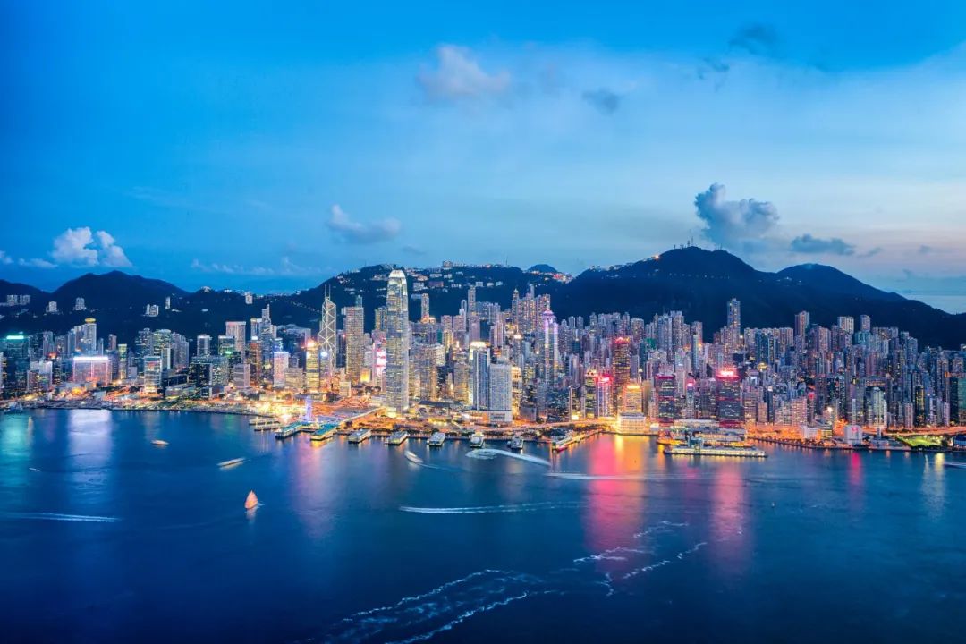 港澳通行证续签流程详解,港澳通行证签注攻略详细