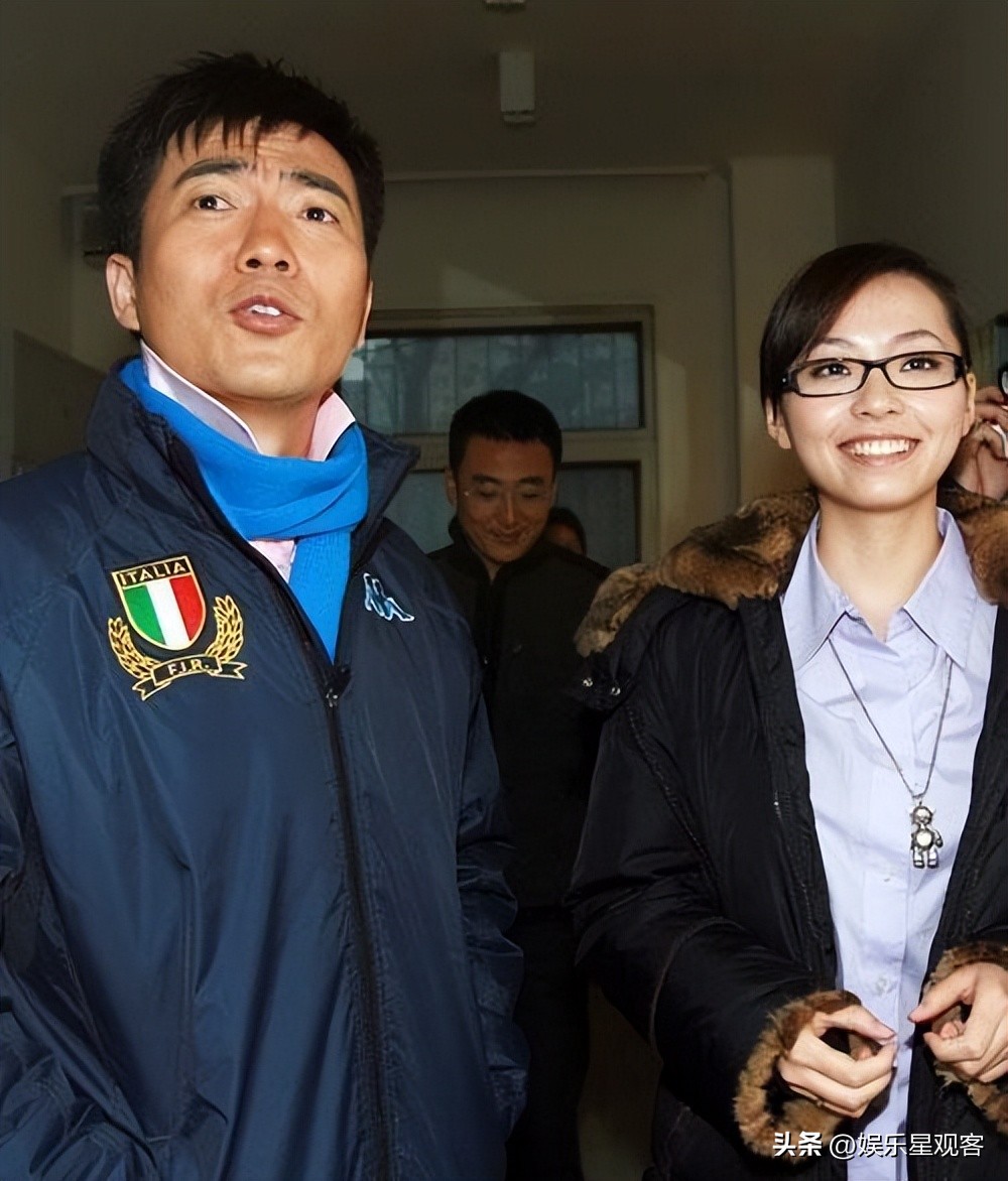 离婚已有16年，如今再婚的他儿女双全，前妻患癌生活困难至今单身