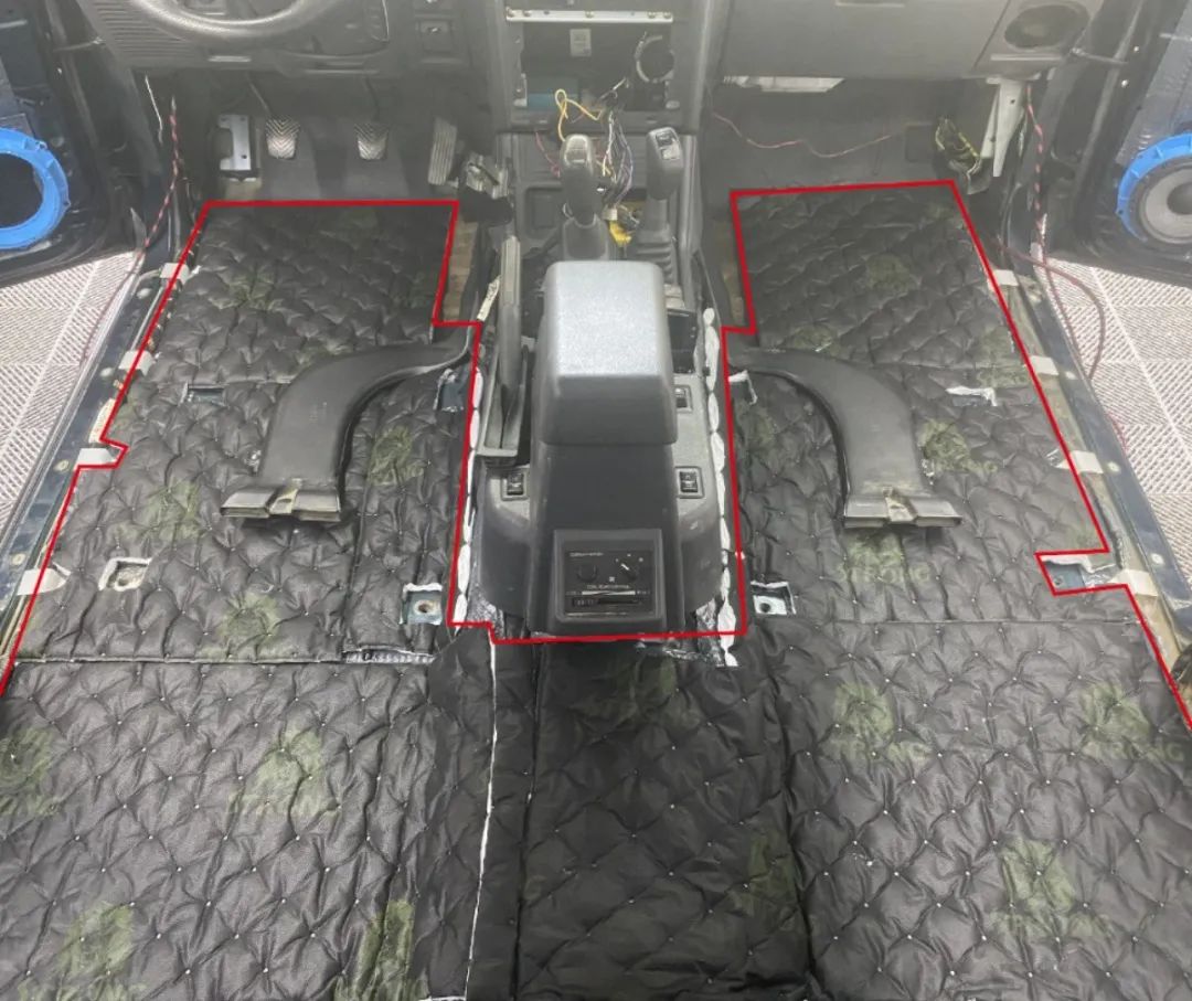 三菱帕杰罗音响升级有难度吗,帕杰罗改音响和隔音