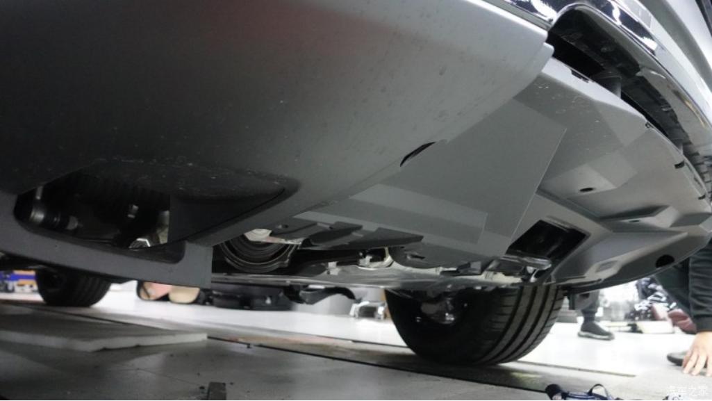 喜提全新一代路虎揽胜,路虎喜提青岛