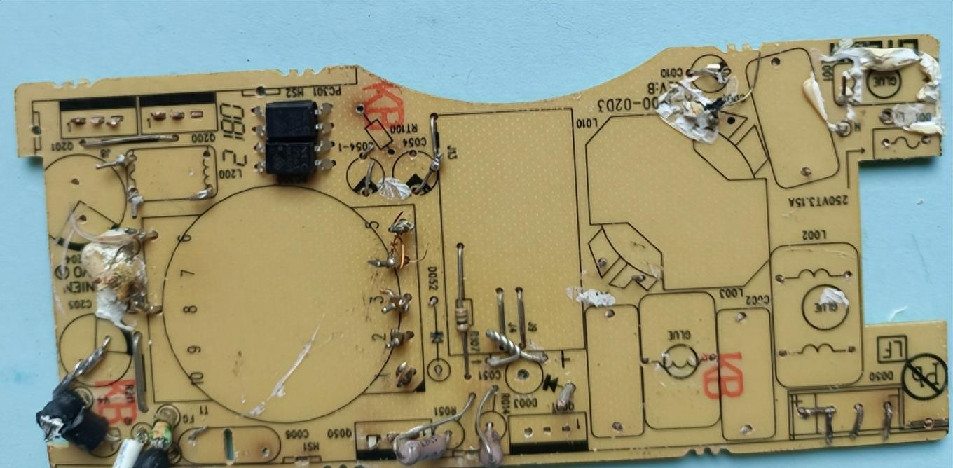 电源适配器大揭秘！解析DELL笔记本的LA90PS1-00