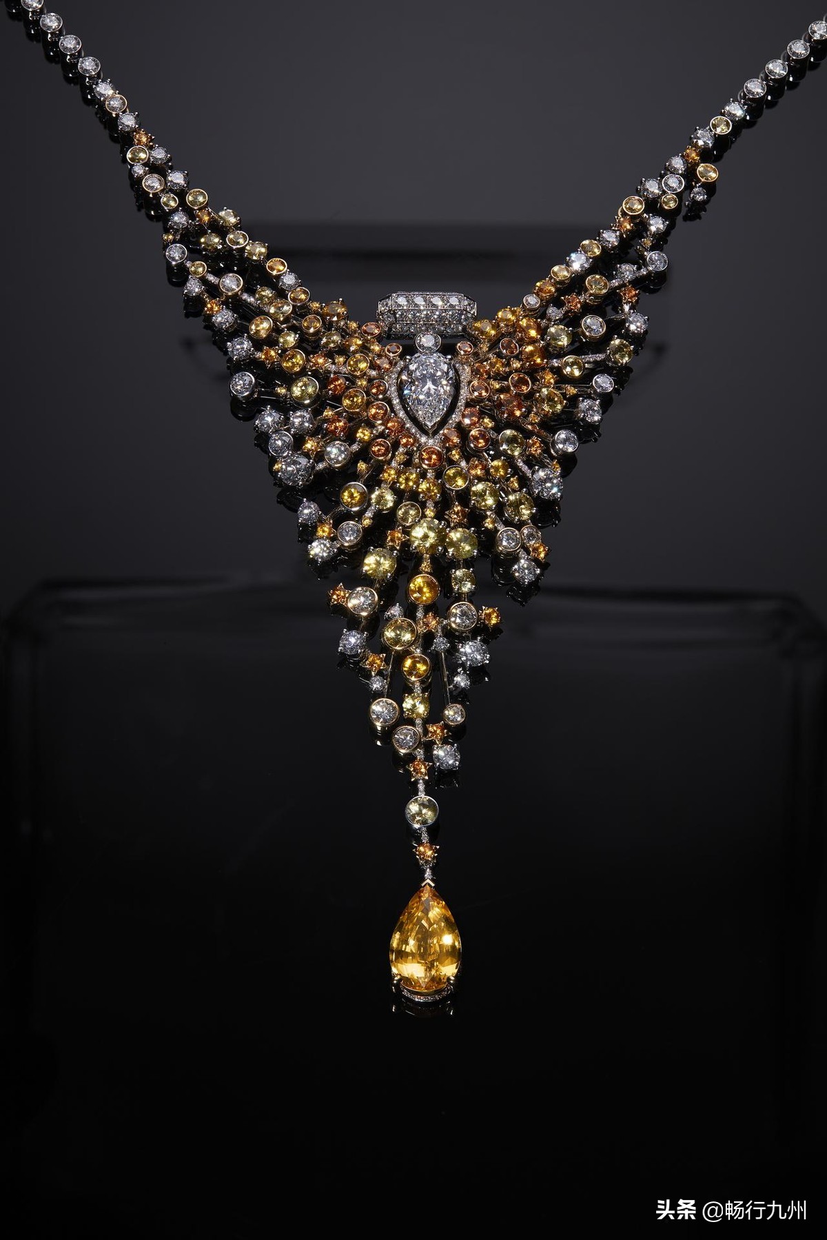 香奈儿n5香水圣诞款,香奈儿n5淡香水红色版特别限量版