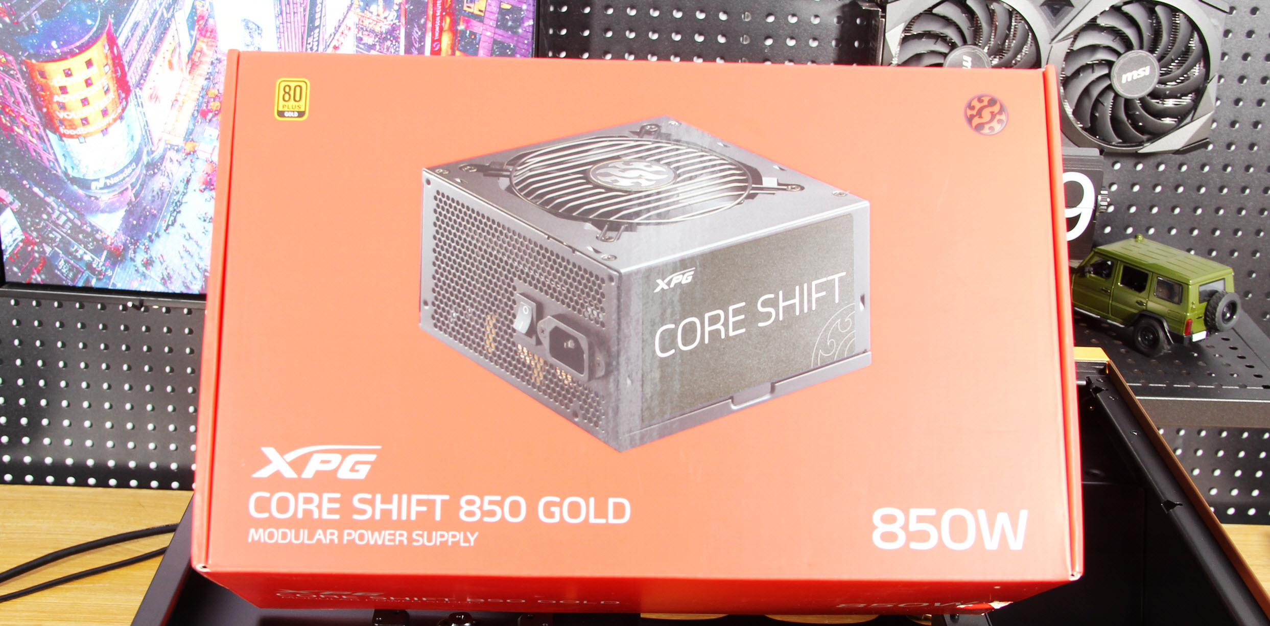 “信仰装机”的真谛，颜值协调性远大于“大杂烩”的高定制电脑