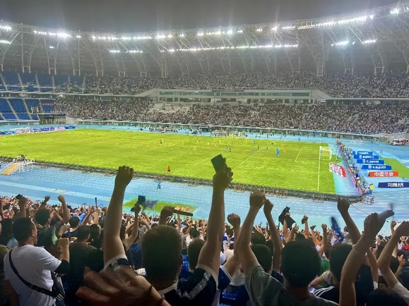 稳步回升稳健向好,天津经济转型升级蹄疾步稳