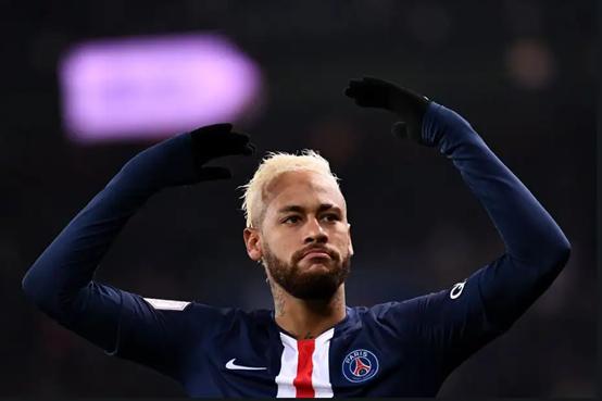 内马尔与巴黎续约至2026年,巴黎出售内马尔多少钱