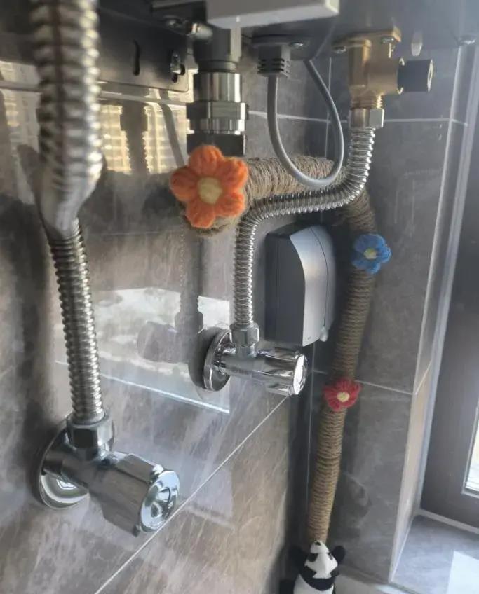 盘点女生坐车到站搞笑名场面,盘点坐火车名场面