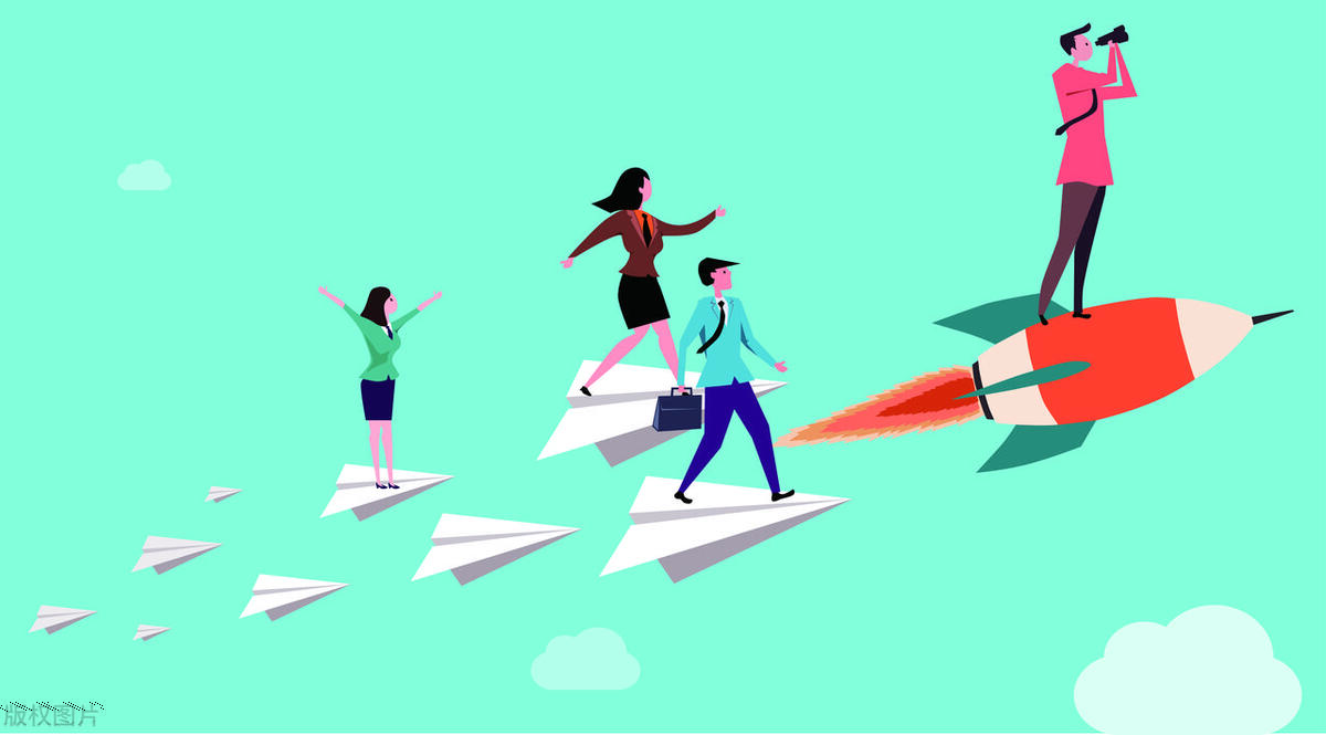 餐饮行业如何分析开大店还是小店,餐饮店铺前景分析