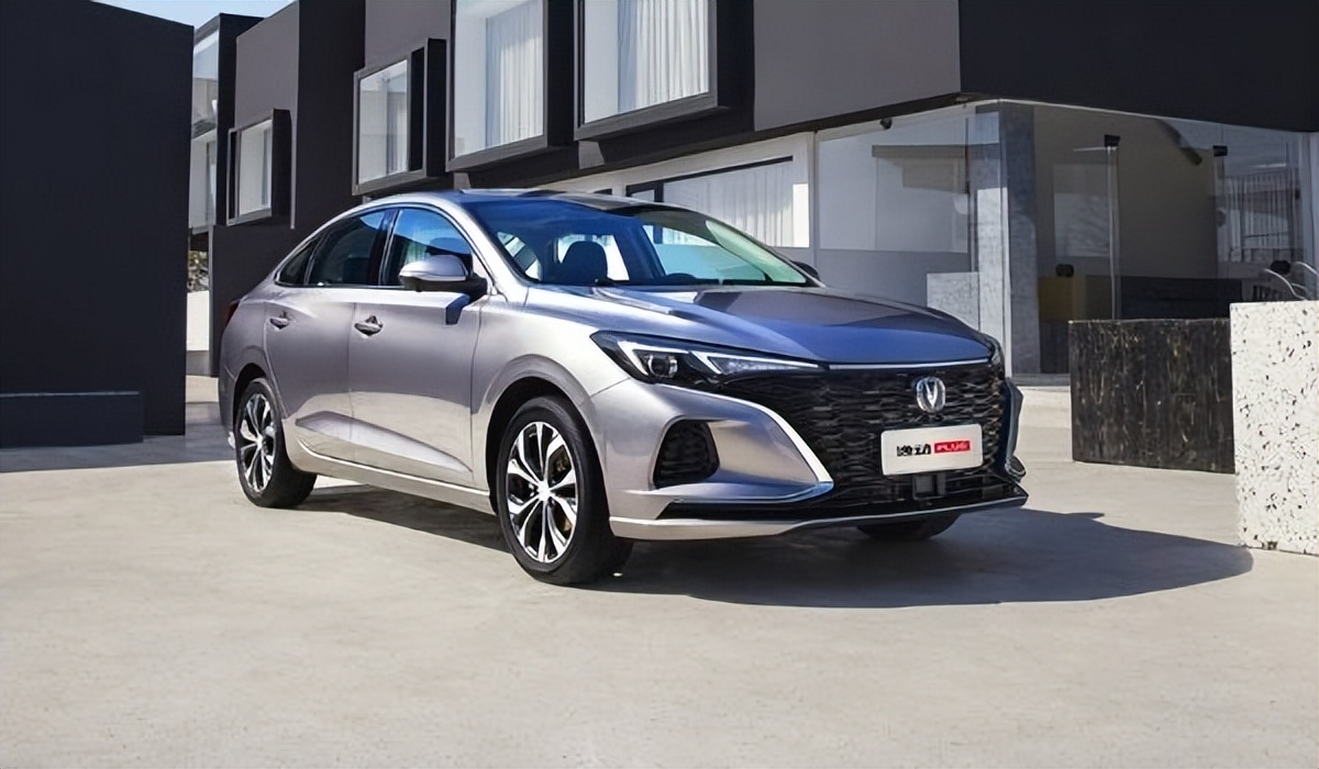 8万最值得买的紧凑型车,8万左右最值得购买的轿车和suv