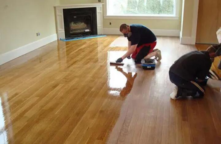 泡水后的地板,泡水后的木地板自然恢复