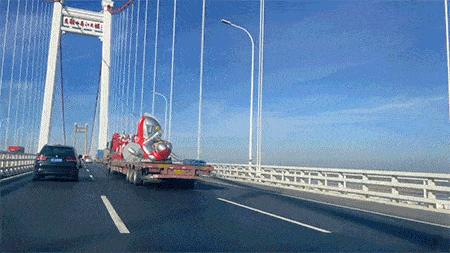 在老公车里发现东西,老公车里发现口红印怎么办