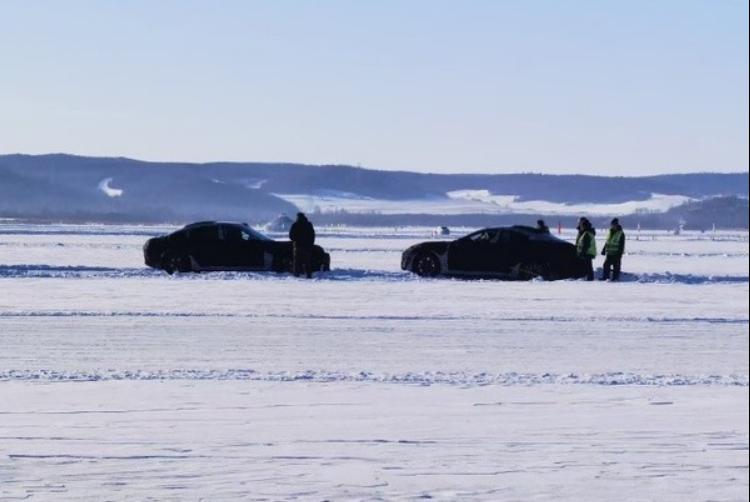 小米比亚迪新能源汽车,雷军央视采访说小米汽车上市时间