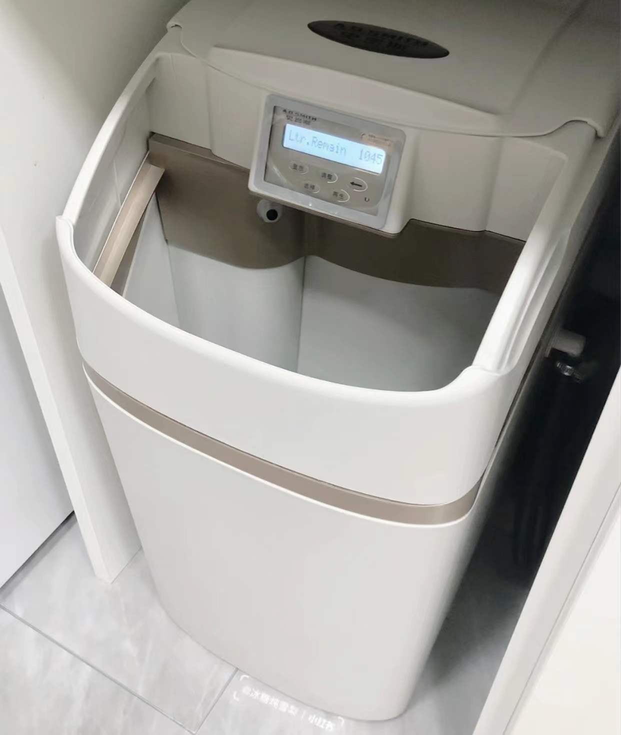 桶装水干净还是净水器的水干净,净水器的水干净还是桶装水干净