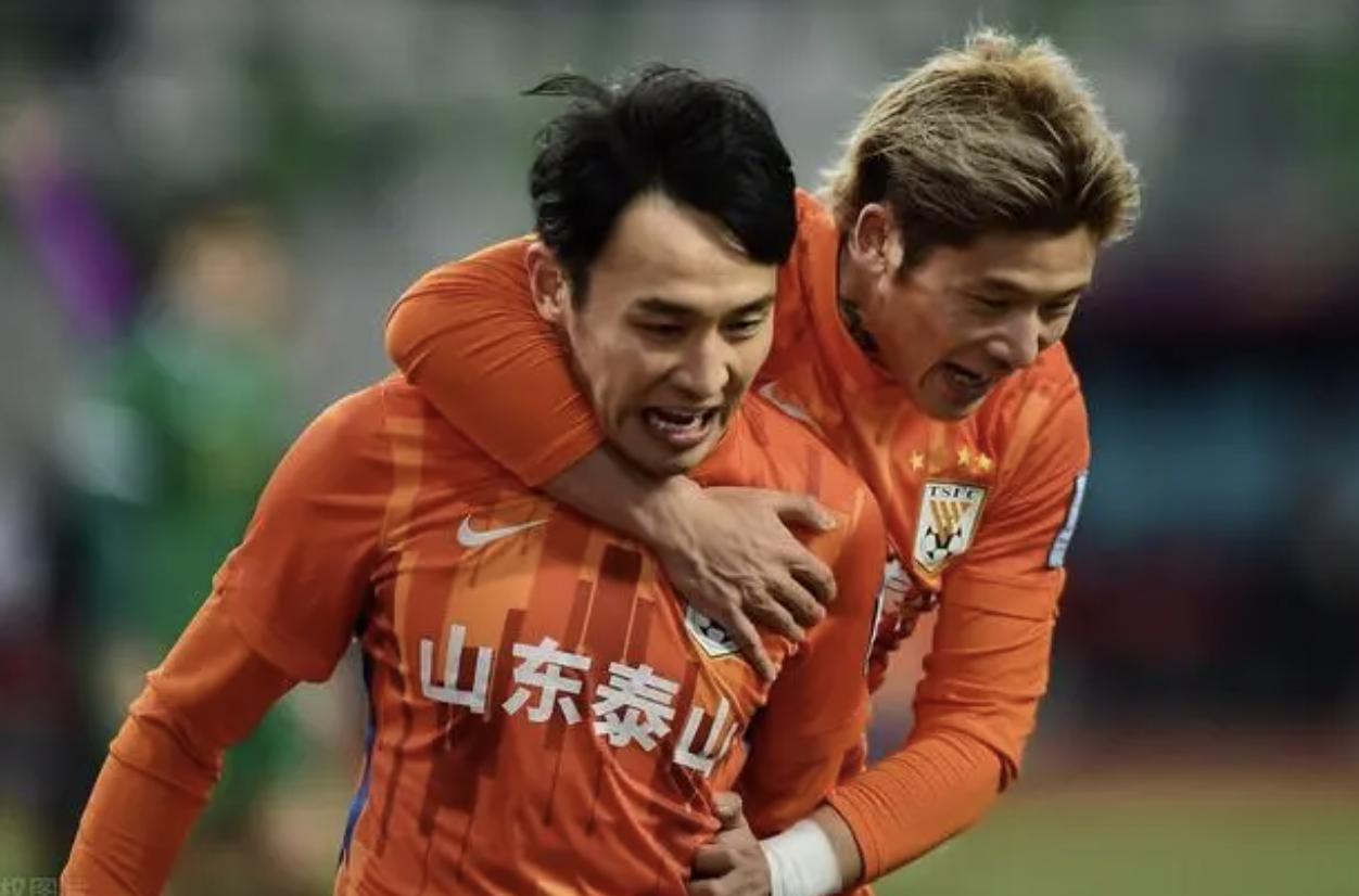 当红国脚遇上*麻大**烦，被曝骗钱骗感情，起诉女方要求退回恋爱费用