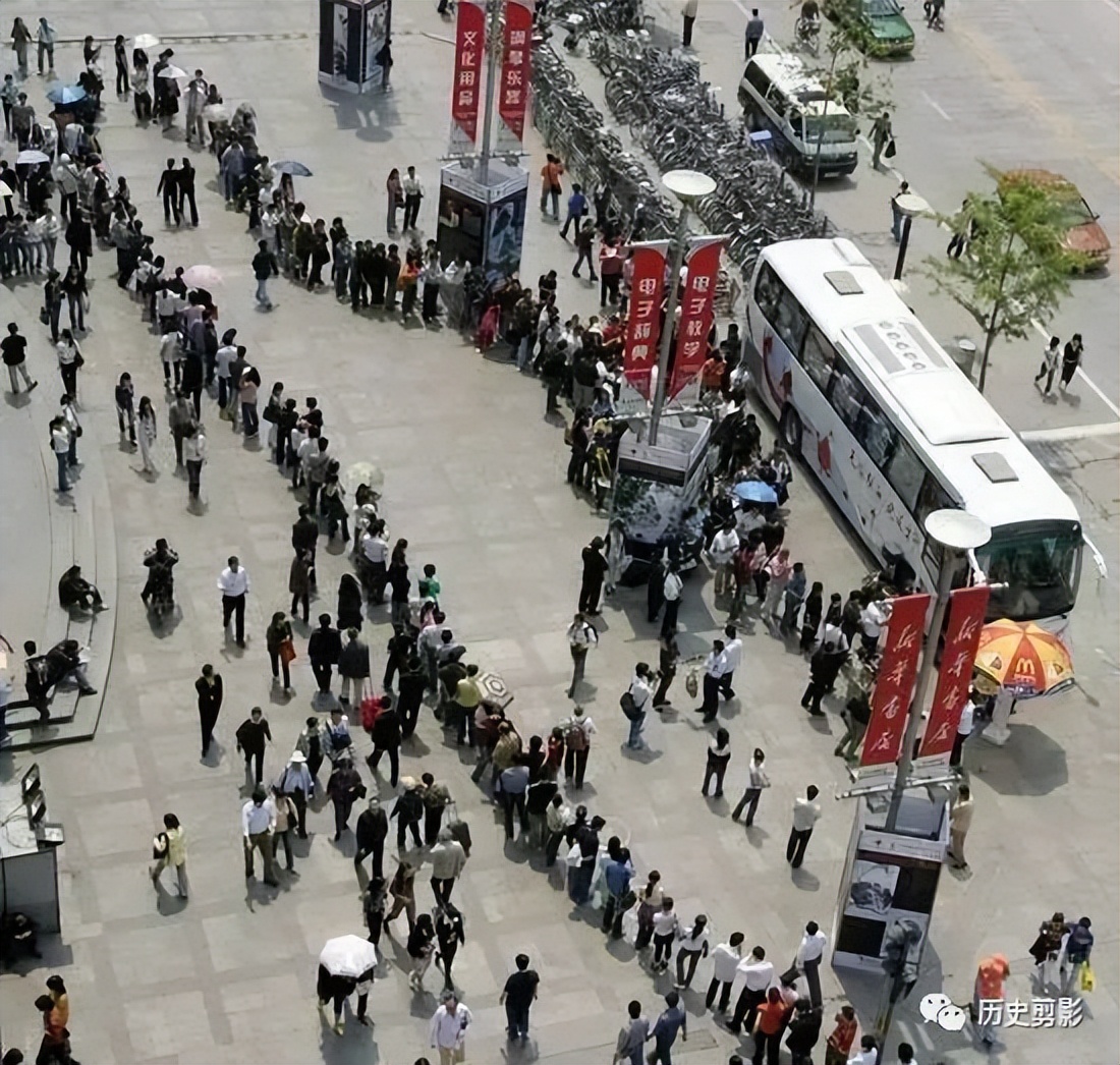 汶川地震十大催人泪下的照片,汶川地震12周年这些照片让人泪目