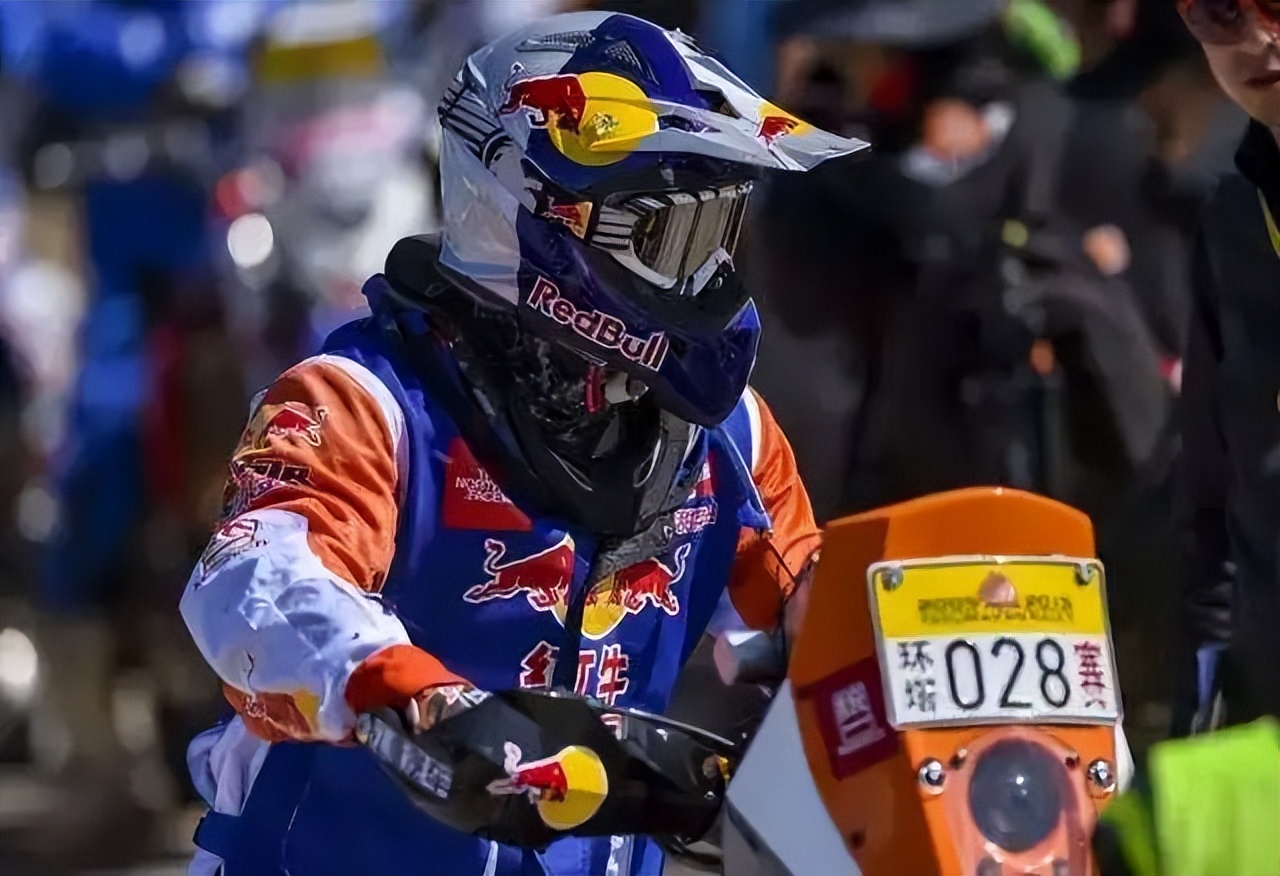 为什么红牛比乐虎贵,为什么红牛比脉动贵