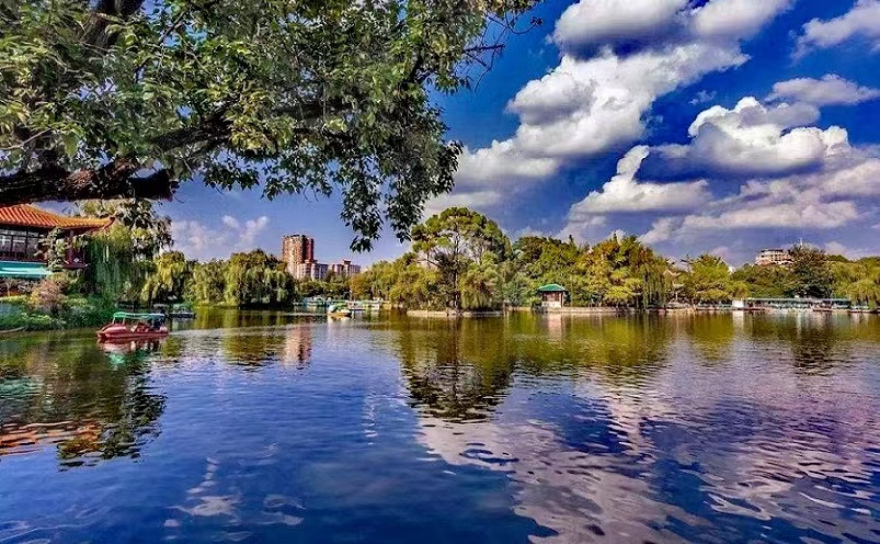 昆明旅游必去十大景点有哪些,昆明市区必玩旅游景点排名前十