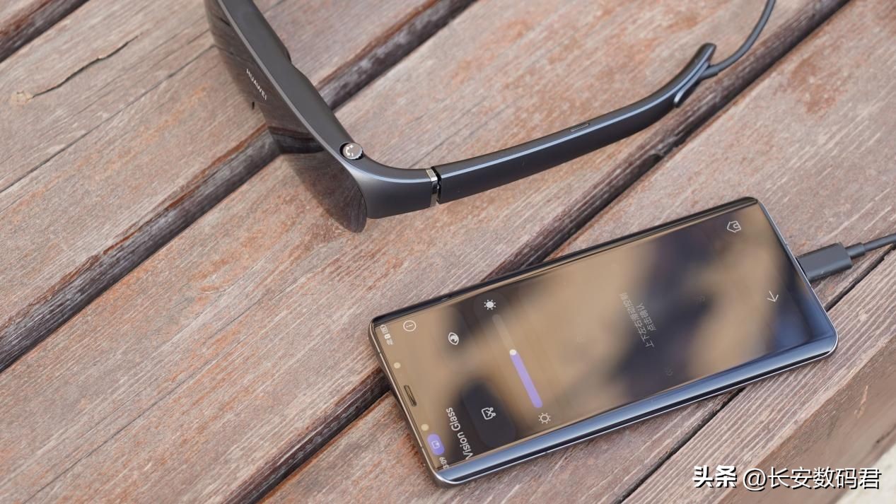 华为智能观影眼镜显示效果,华为visionglass观影眼镜