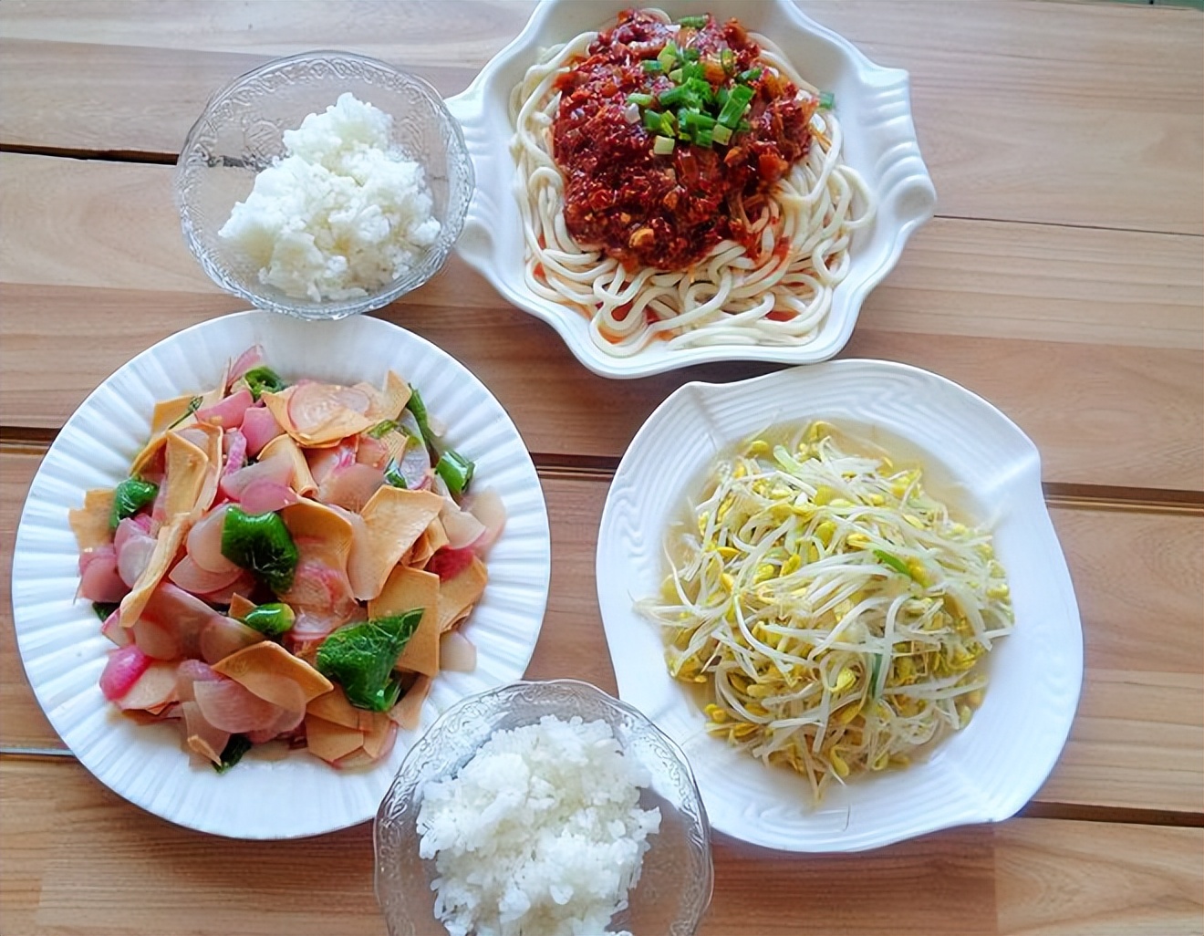 日常晚餐菜谱既好看又好吃,十种简单的晚餐简单又好吃