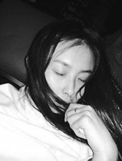 缈熷噷鍓嶇敺鍙嬪垽鍑犲勾,缈熷噷鍒嗘墜琚墠鐢峰弸鎭舵剰鎶ュ