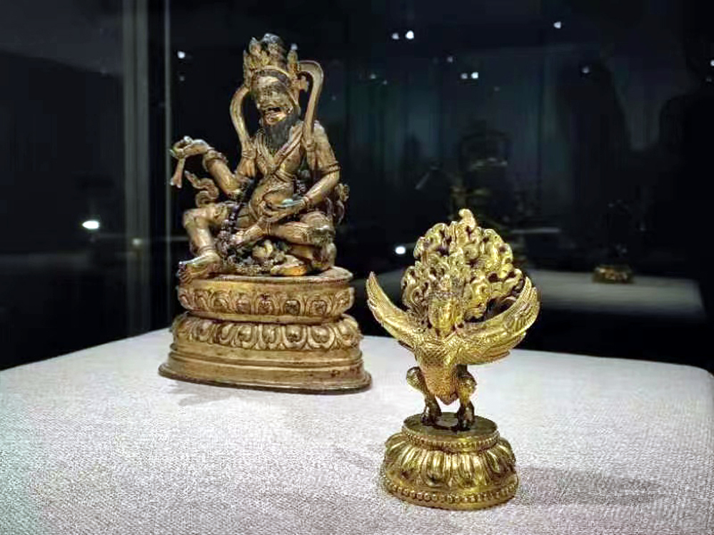 圆明园铜兽首现身上海,上海展览圆明园十二兽首