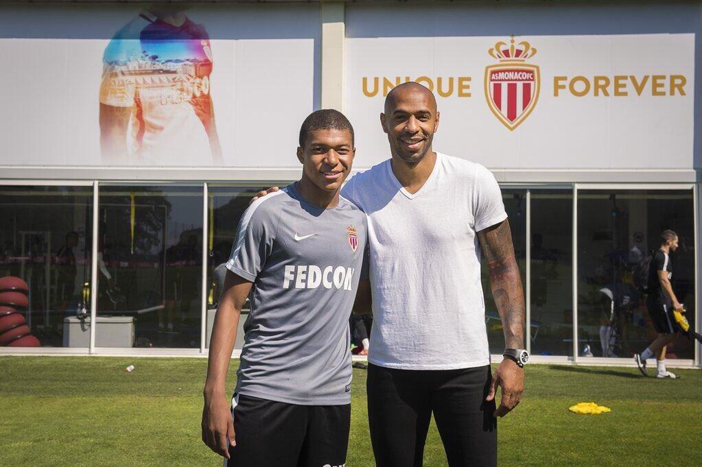 姆巴佩摩纳哥欧冠成名之路,18年摩纳哥姆巴佩