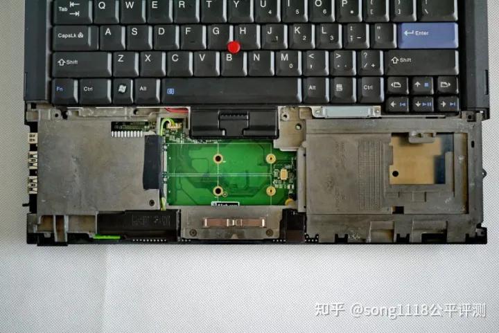 经典笔电复刻机51nbT70评测:依然可以ThinkPad!
