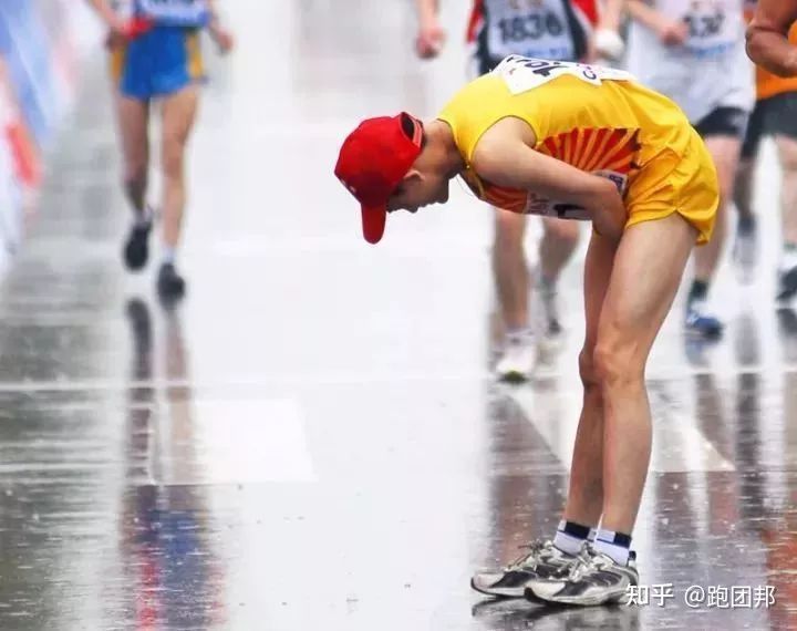 跑步时腿抽筋了应该怎么办,跑步抽筋怎么急救