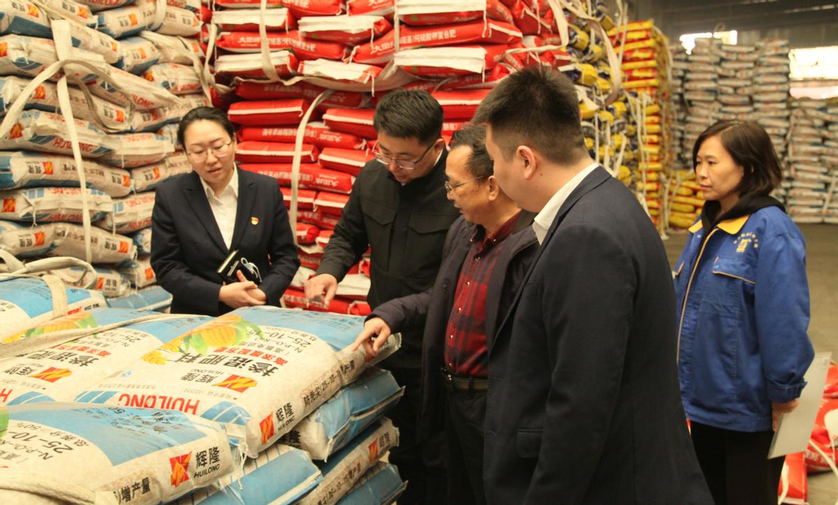 让农民春耕“不差钱”将服务扎根地垄沟——吉林银行用金融“活水”灌溉致富秧苗