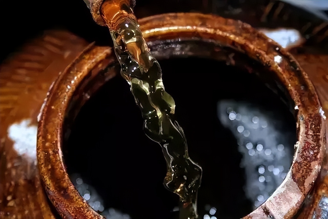 原浆燕京白啤是勾兑酒吗,原浆酒好还是勾兑酒好