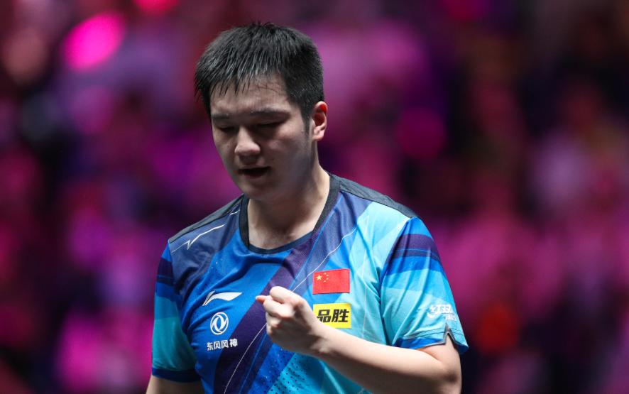 乒乓天才樊振东打出无解球,樊振东打乒乓有多厉害