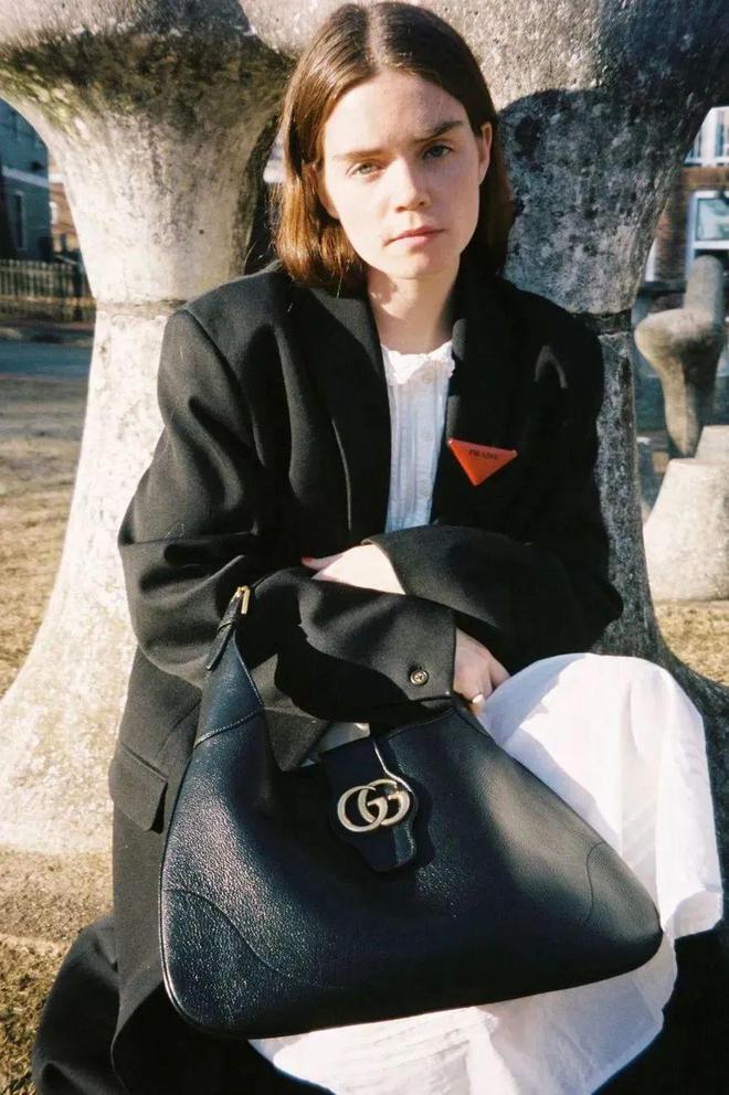 夏季腋下包推荐小众高级感百搭,腋下包推荐小众高级款法式腋下包