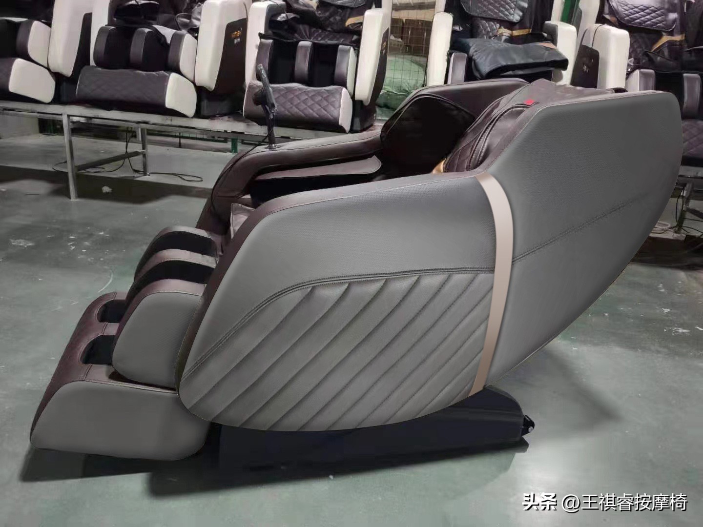 老人按摩椅十大排名品牌,老人家用按摩椅哪种牌子好一点