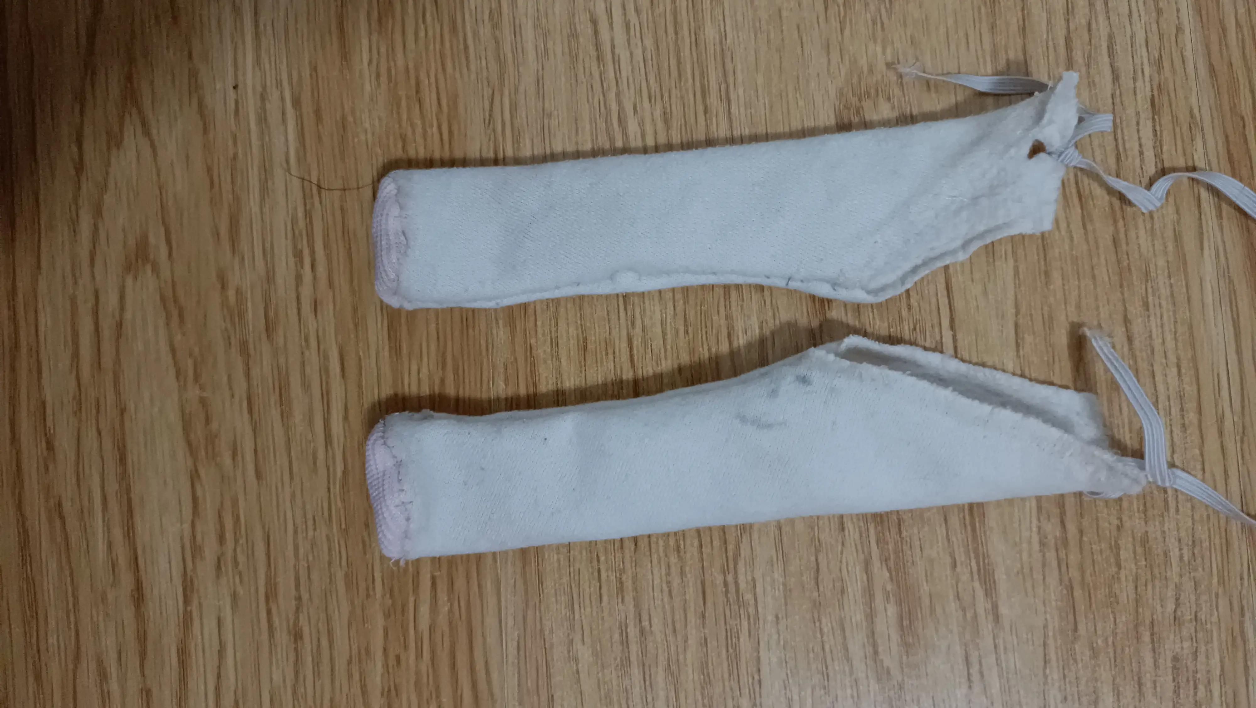 自制狗狗防尘袜子视频,宠物狗袜子制作方法大全