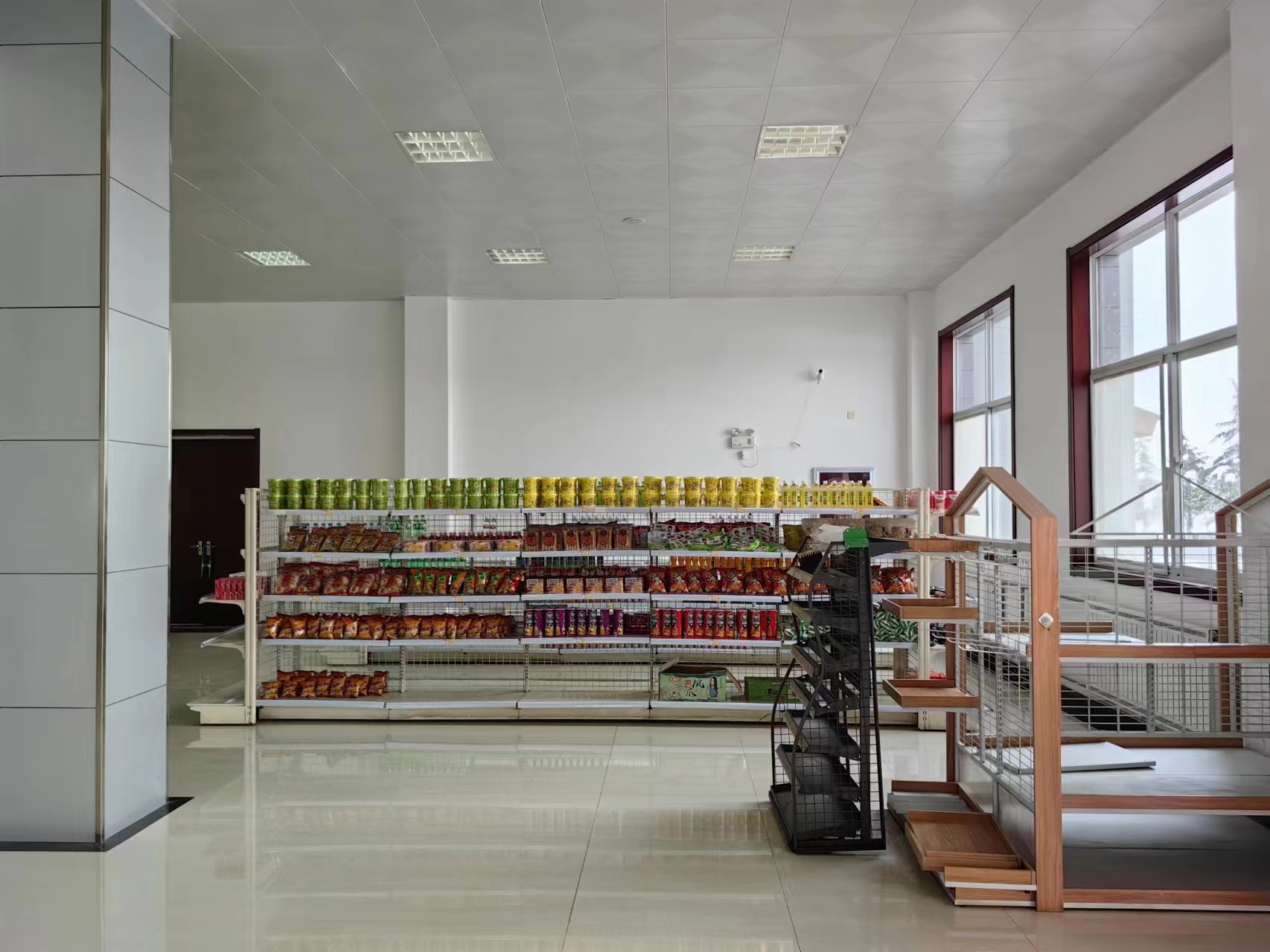 以创新赢未来以品质立天下,以创新赢未来做一个公益广告