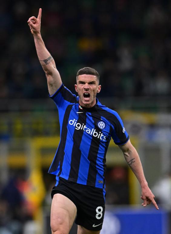 你好马库斯！国米截胡16+7黑又快前锋，33岁铁卫0转会费投奔因圣