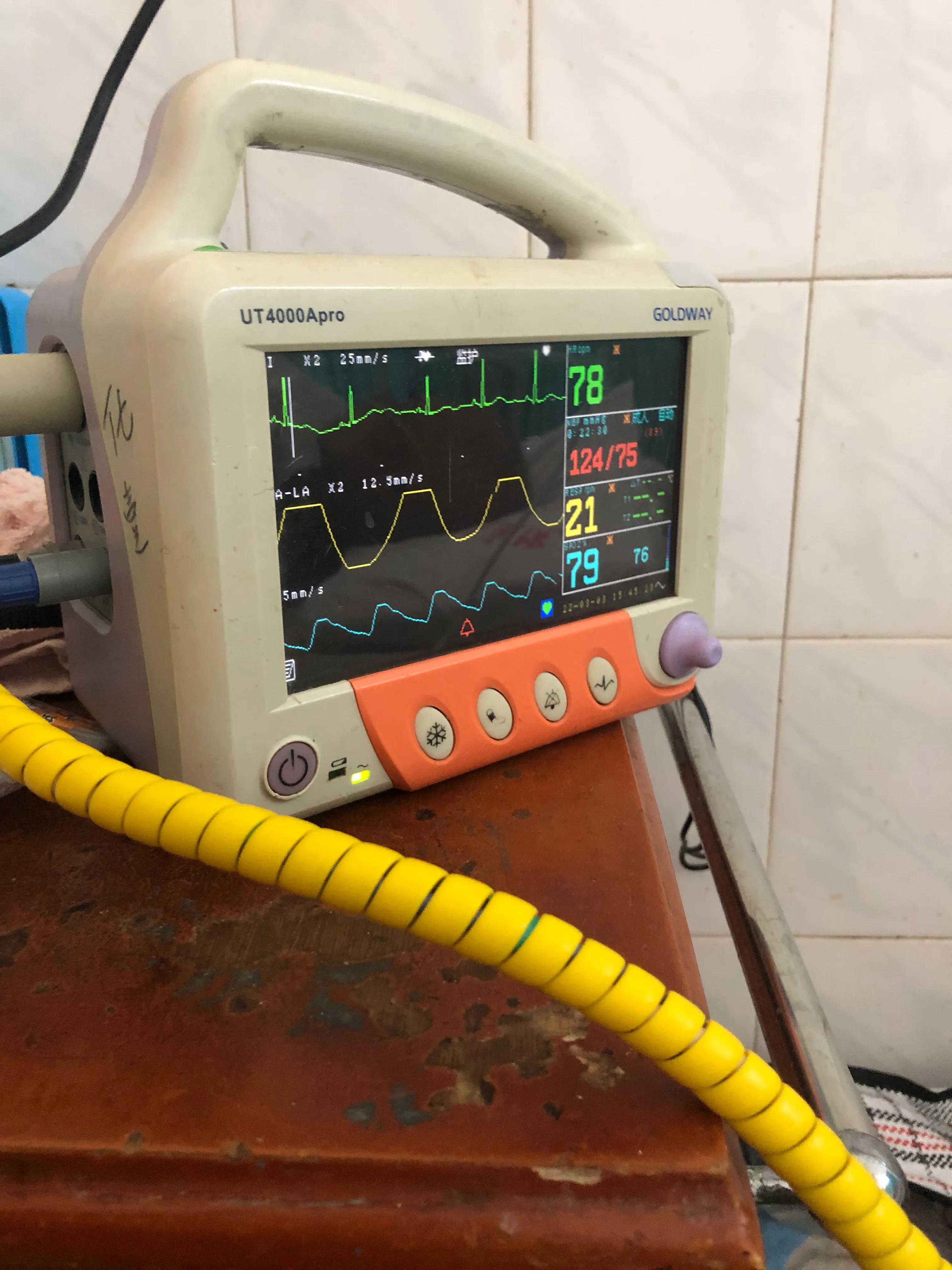 食道癌扩散到肺部能活多久,食道癌脚都肿了还能活多久