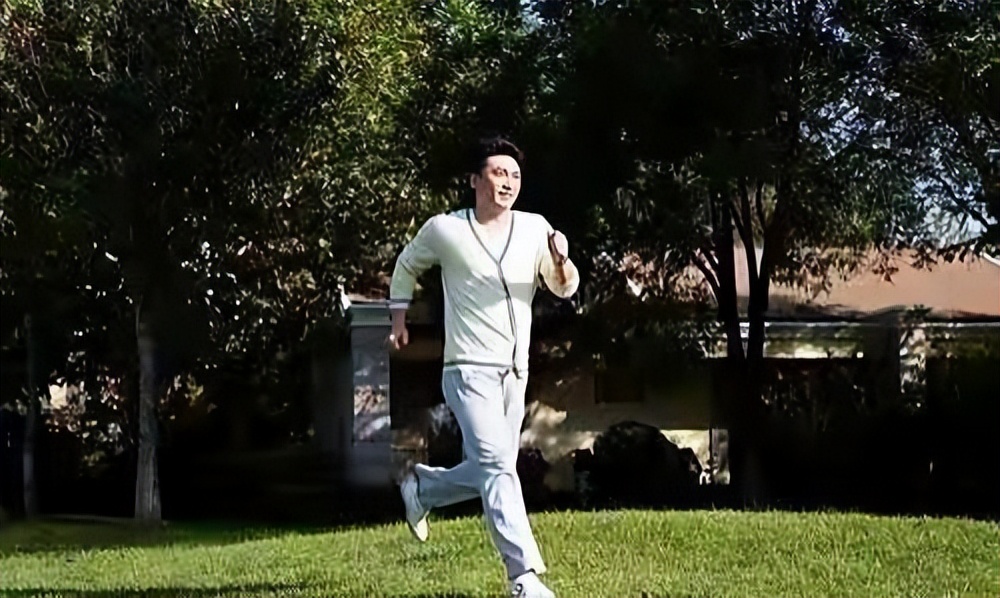 男人50岁后应该改变些什么,男人50岁一定要坚持这四个好习惯