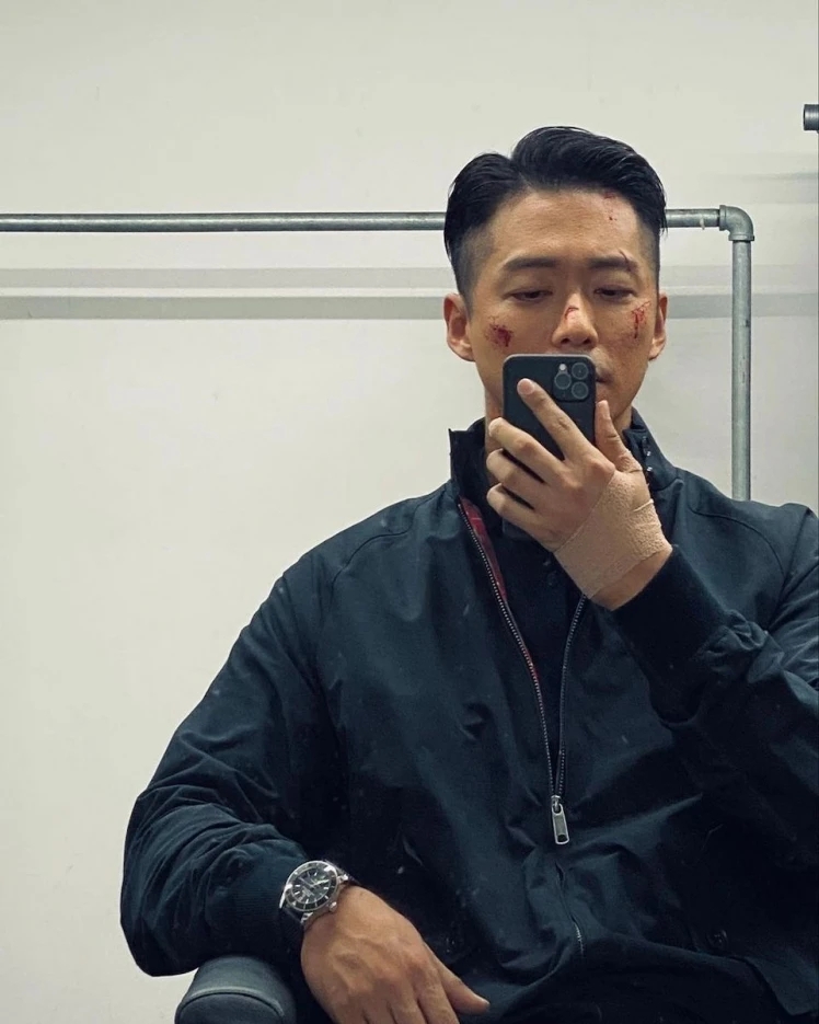 黑色太阳南宫珉戴的手表,南宫珉戴的手表