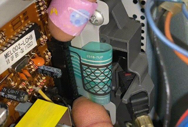 美的微波炉按键失灵是什么原因,lg微波炉全部按键失灵怎么修