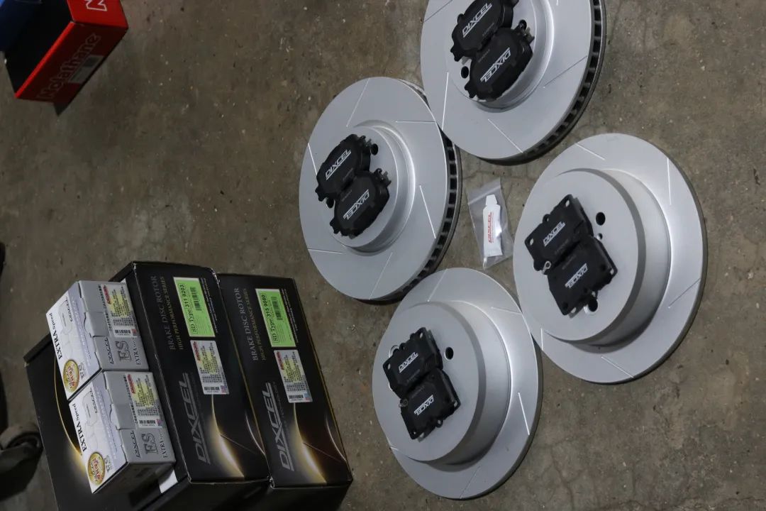 翻新车十二代皇冠修复全过程,12代皇冠25万公里要更换什么