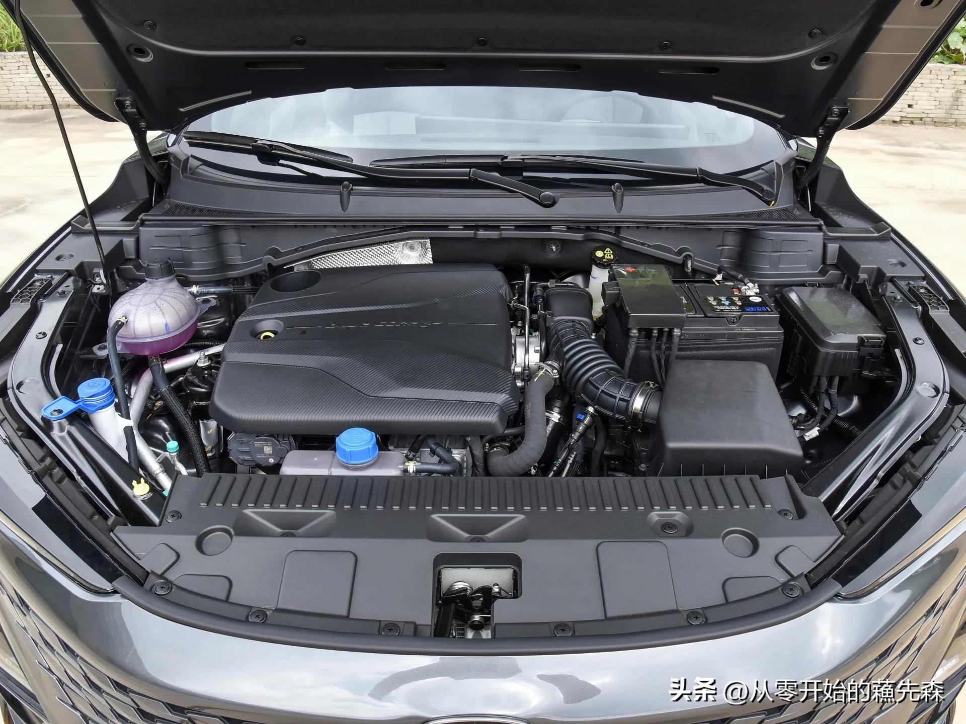 长安逸动uni-t尊贵版,长安逸动对比长安uni-t