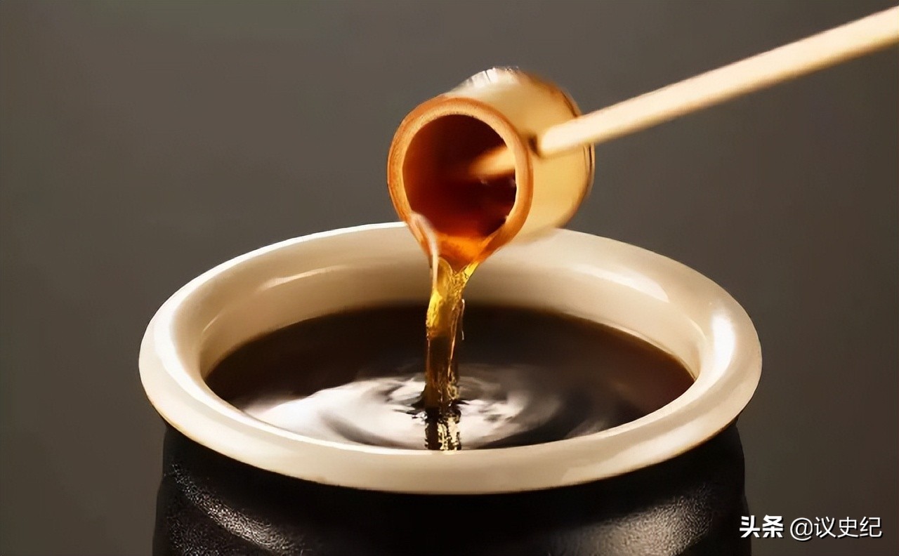 贵州女子一片叶子卖7000,贵州女子用树叶挣大钱