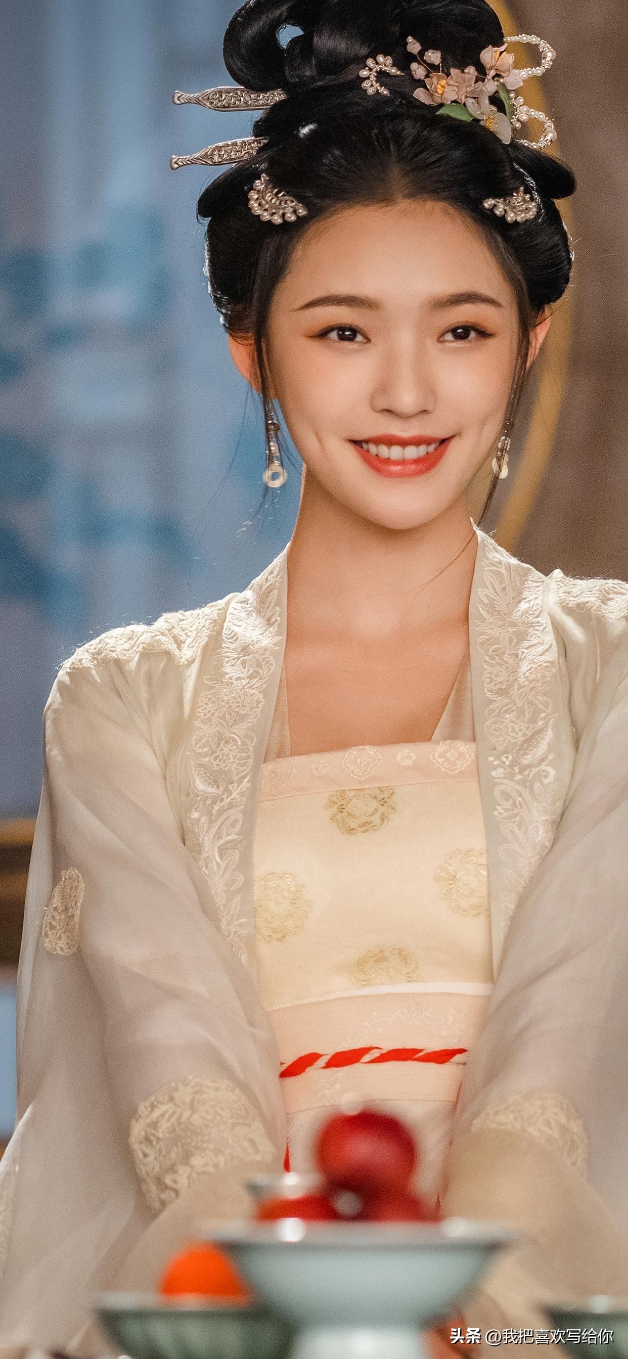 古言:《宫女退休日记》《继房嫡女》《闺中媚》